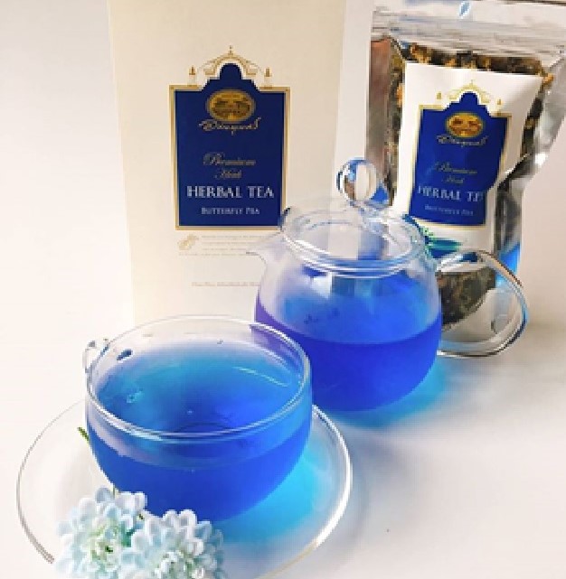 チャームストーン付き茶こしボールとバタフライピー ハーブティー